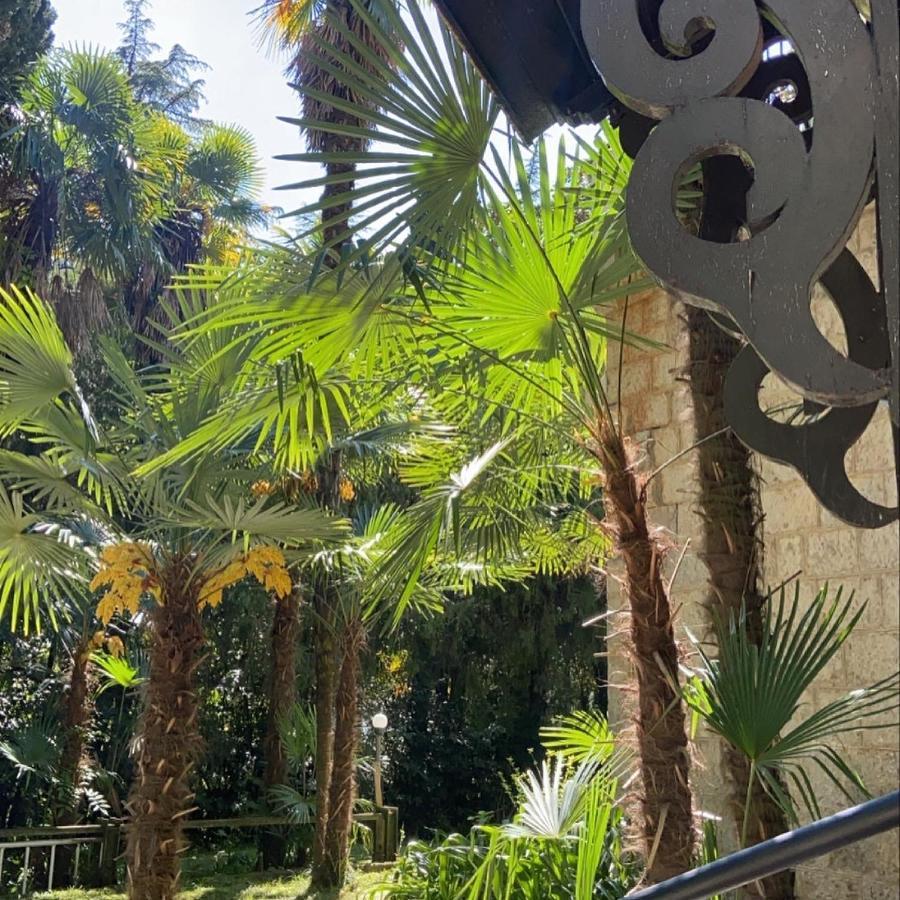 Gagra Hotel Printsevskii Zamok Bagian luar foto