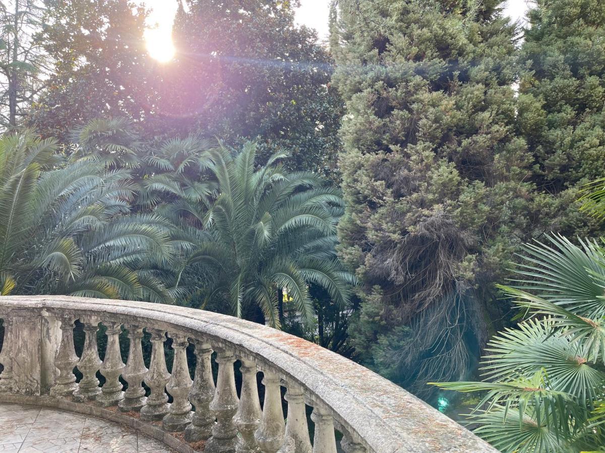 Gagra Hotel Printsevskii Zamok Bagian luar foto