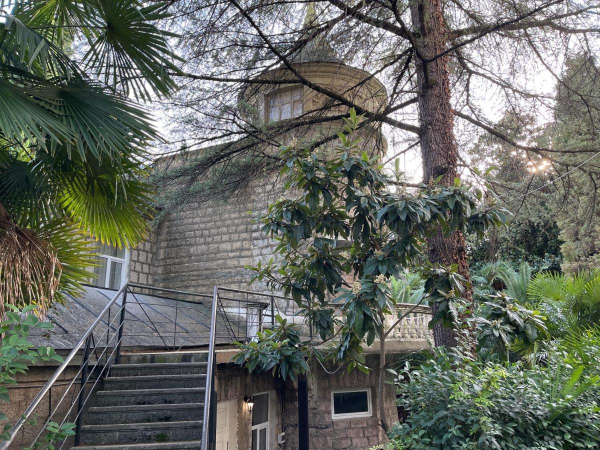 Gagra Hotel Printsevskii Zamok Bagian luar foto